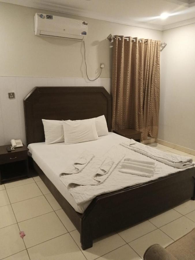 Hotel Eden Rock راوالبيندي المظهر الخارجي الصورة